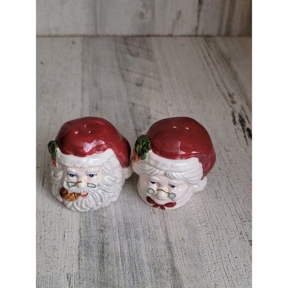 Mrs Mr claus santa salt pepper shaker vintage set xmas - Picture 3 of 6